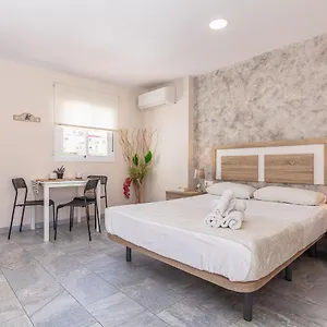 Lola Apartment