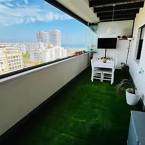 Atico Con Piscina Y Vistas Al Mar Habitat Litoral Apartment